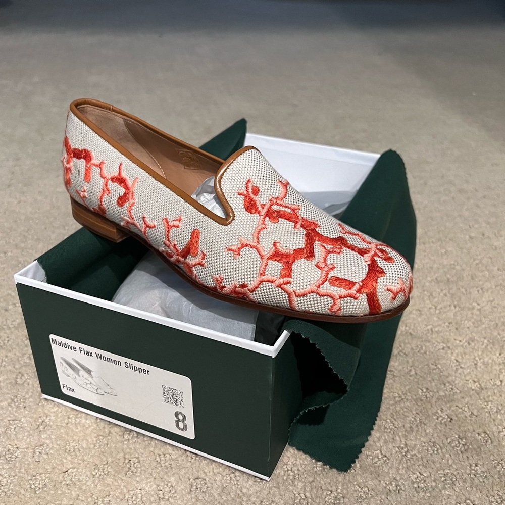 NWB Women’s Stubbs and Wootton size 8